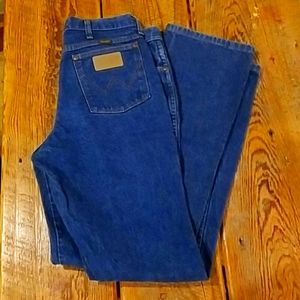 Wrangler 33×34 936PWD